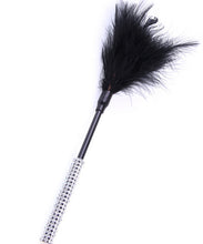 The Flirt Feather Teaser - The Glass Dildo @ theglassdildo.co.uk